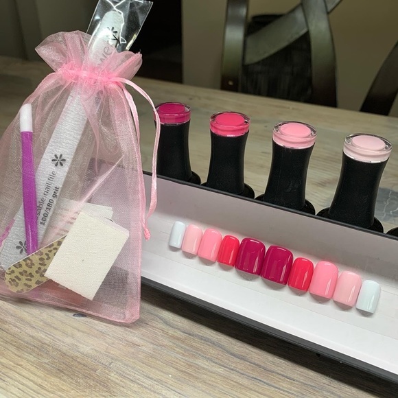 Custom Pink Gradient Press On Set - Picture 5 of 8